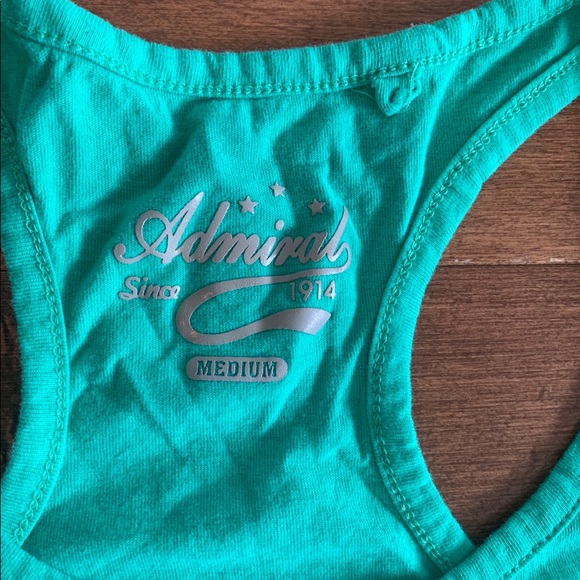 📦 Moving Sale - 4/20$ 📦 Workout tanks - Picture 3 of 4